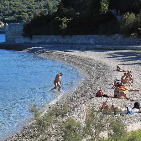 Apartman By The Sea - 2457 Vis